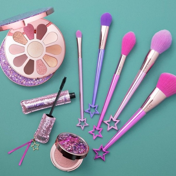 Tarte Pretty Things Fairy Wings Pink Star Brushes - Picture 7 of 13